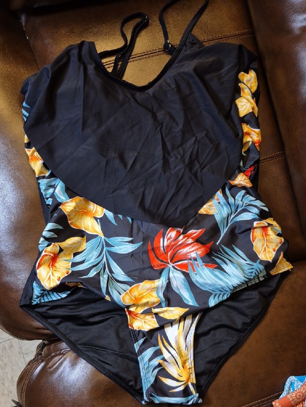 Navy Floral Ruffle And Ruched Swimsuit - Picture 3 of 3